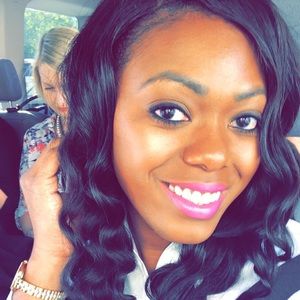 Meet your Posher, Candice